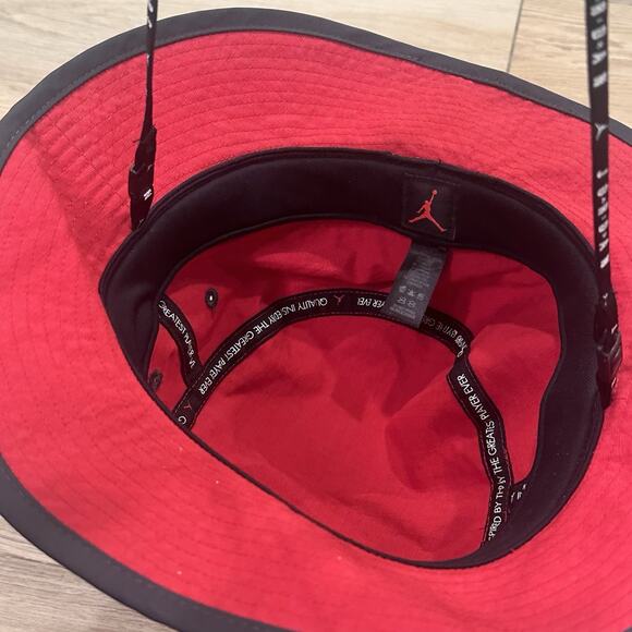 Jordan Jumpman Bucket Hat With Drawstring L/XL Red Black Streetwear EUC Rare - Picture 8 of 8